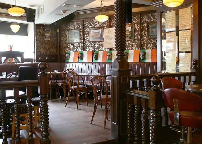 Jbs Bar & Guest Vendégház