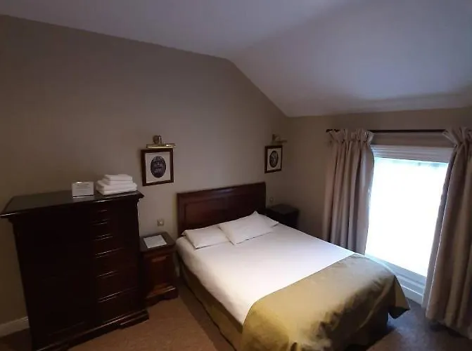 Jbs Bar & Guest קילקני