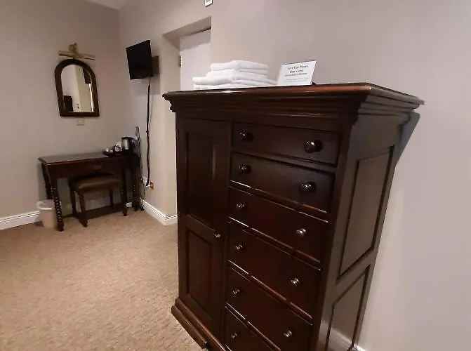 ゲストハウス Jbs Bar & Guest 2*