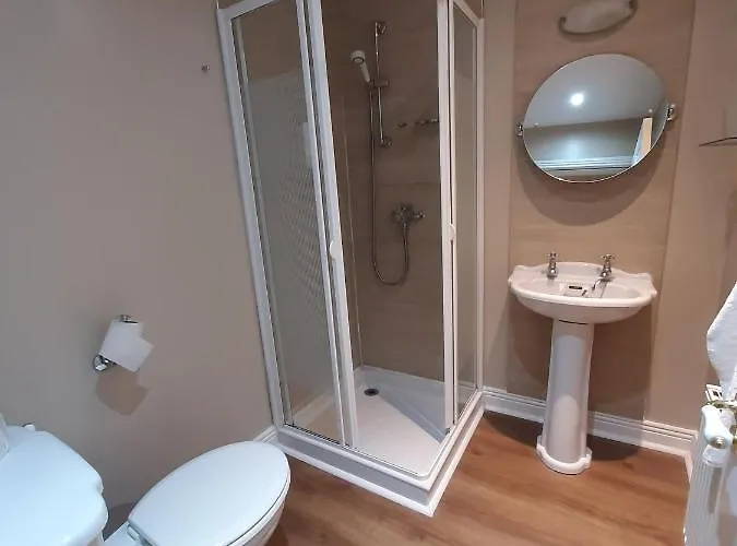 ゲストハウス Jbs Bar & Guest キルケニー